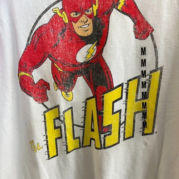 NWT Men's DC Comics Originals Flash 3/4 Length Sleeve T-Shirt. Size Medium - Picture 4 of 5
